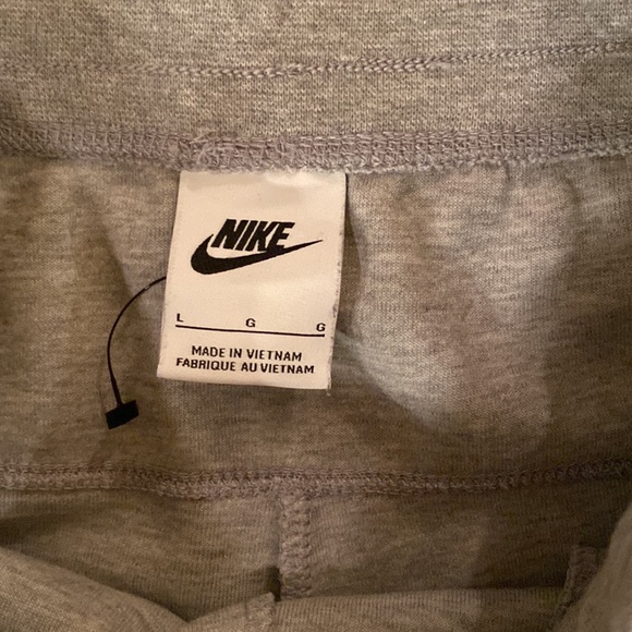 Nike Tech Grey Hoodie & Jogger Set Youth Large - Picture 10 of 11